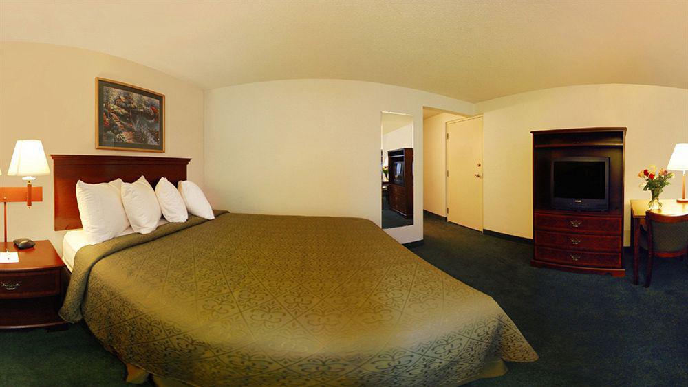 Baymont By Wyndham Great Falls City Center Ngoại thất bức ảnh
