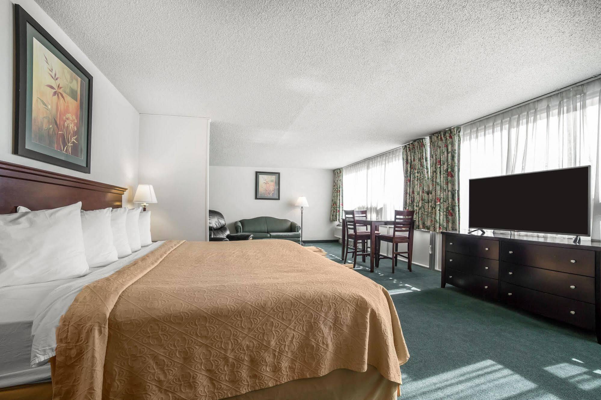 Baymont By Wyndham Great Falls City Center Ngoại thất bức ảnh